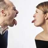 Entendendo as Brigas no Namoro: Causas Comuns e Como Lidar com Conflitos